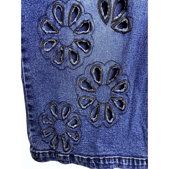 Denim 24/7 Cropped Flower Cutout Stretch Jeans Size 22W Faded Blue Casual Summer - Picture 6 of 11